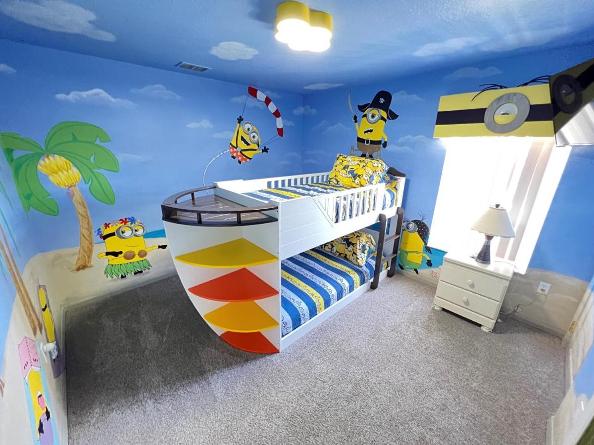 Mickeys Escape - Magical Lakeview 7Br - 4 Master Suites Pool & Hot Tub Bbq Home Theater And 2 Miles Disney! オーランド エクステリア 写真